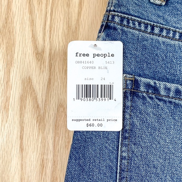 Free People Zip It Up Frayed Jean Skirt NEW - Picture 6 of 9